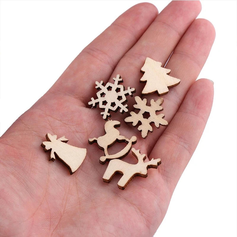 100pcs Christmas Decoration Wooden Snowflake Christmas Tree Deer Trojan Natural Wooden DIY Christmas Tree Hanging Ornaments F
